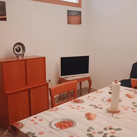 Amplio En Zona Centrica De Apartment *